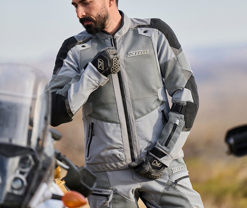 Guy wearing Klim Baja S4 jacket grey